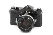 Nikon F + Nikkor 50mm f1.4  (occasion) 