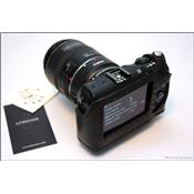 Etui Luxecase en cuir d'Italie noir pour Canon EOS/M